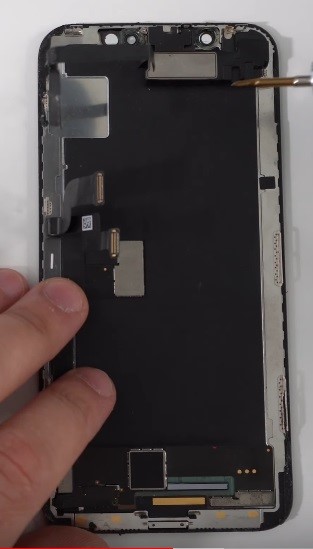 Remove All Connections From motherboard to display in iphone